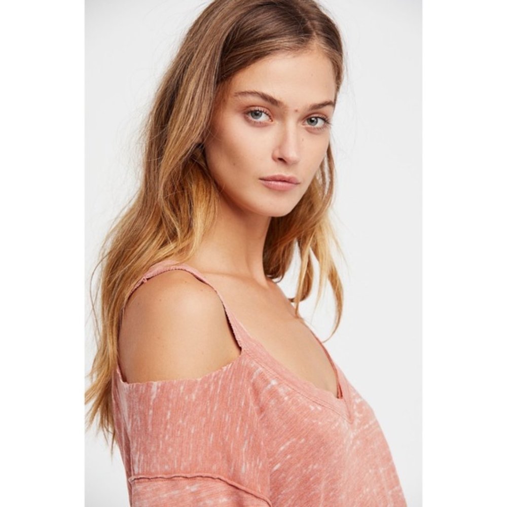 🥳🥳HP🥳🥳FP Cedar Surfs Up Tee NWT - Picture 2 of 4